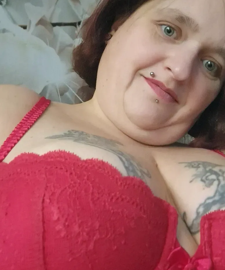Agnes, 38
