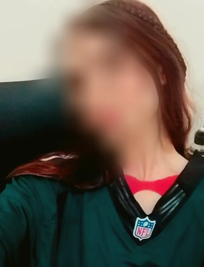 Anne, 26