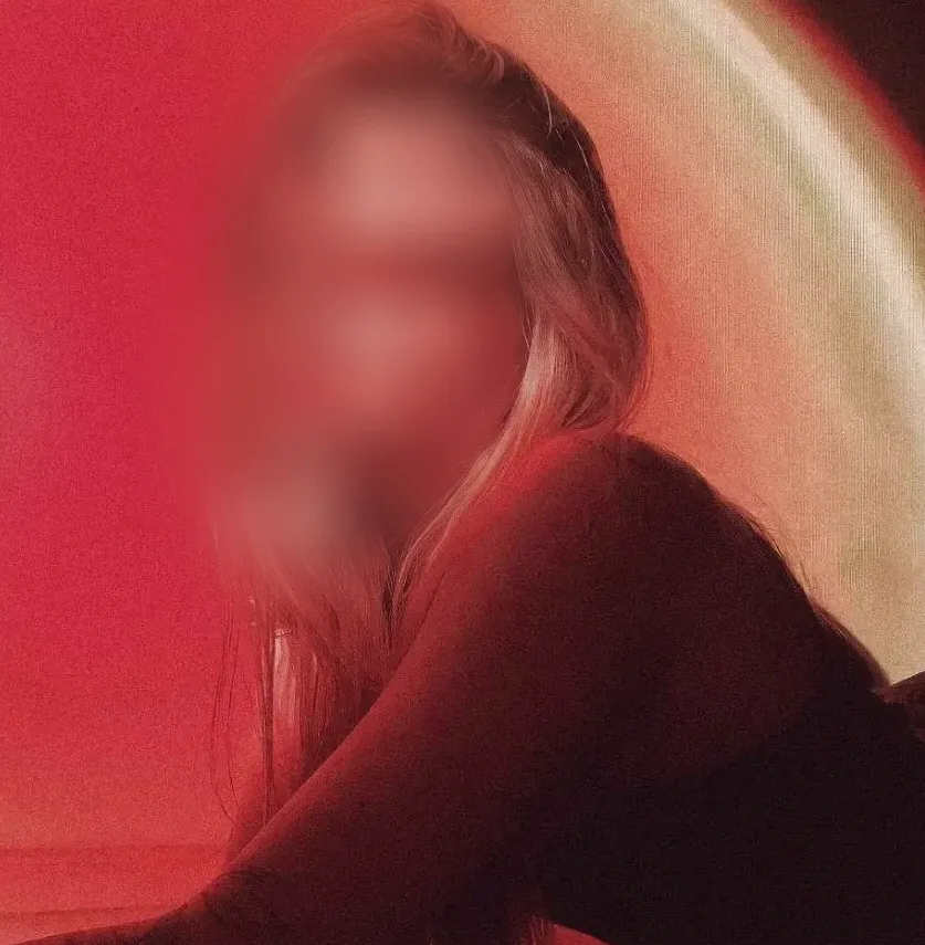 Ivana, 23